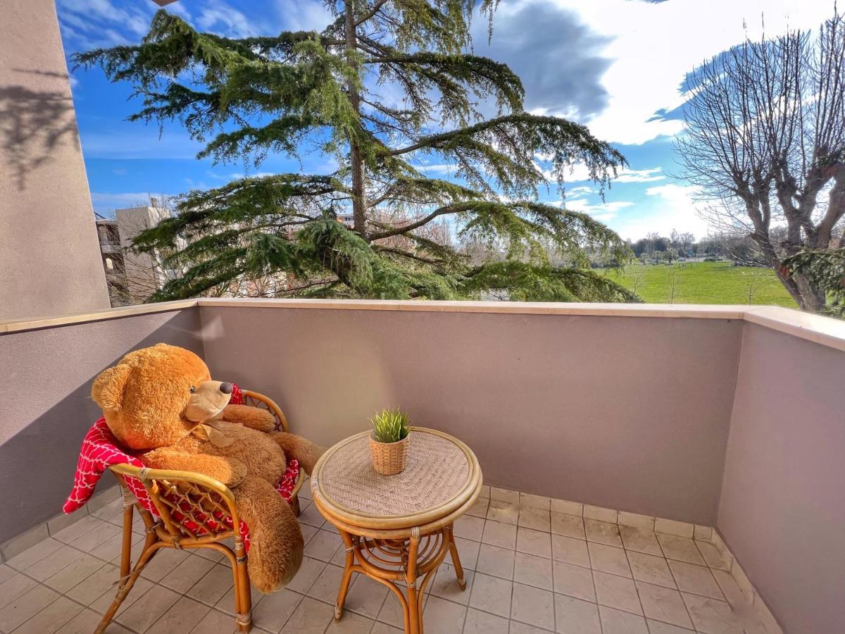 Lovely Apartment A Due Passi Dal Mare Rimini Extérieur photo